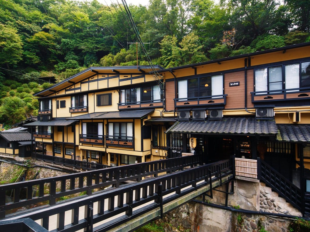 新明館